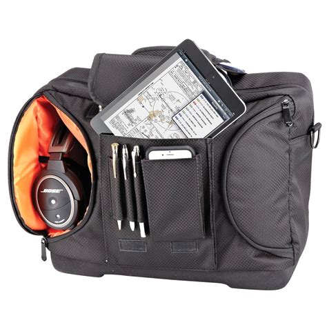 best flight bag for pilots